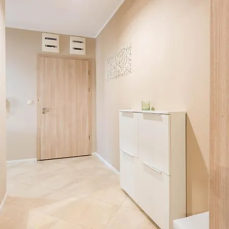 Seaside Bliss By Linas Apartment