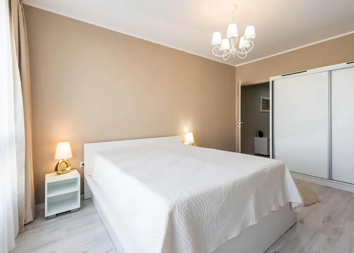 Апартаменты Seaside Bliss